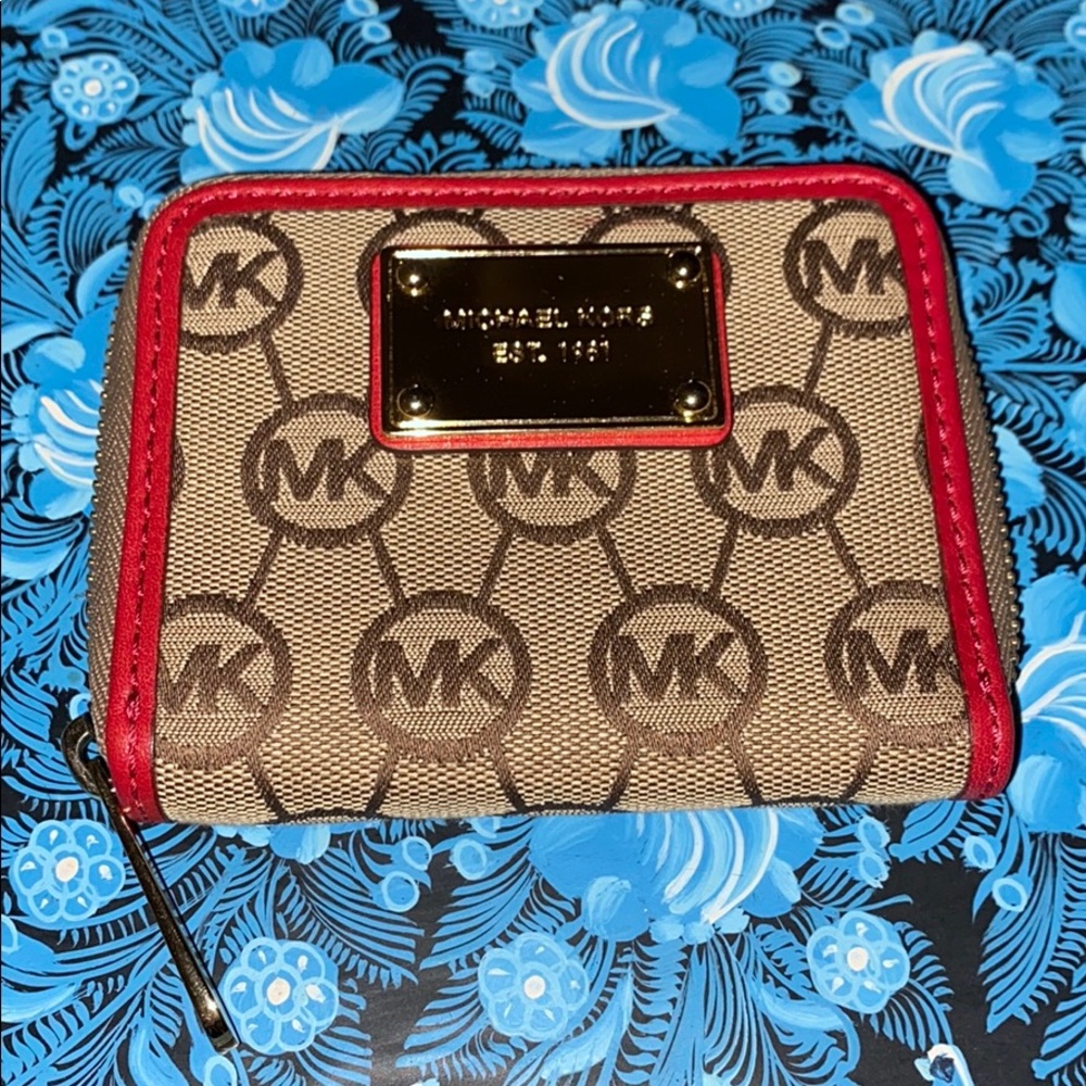 Michael Kors Logo Wallet
